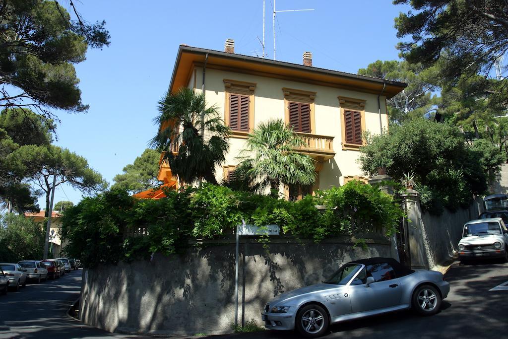 Villa Violetta Castiglioncello Exteriör bild